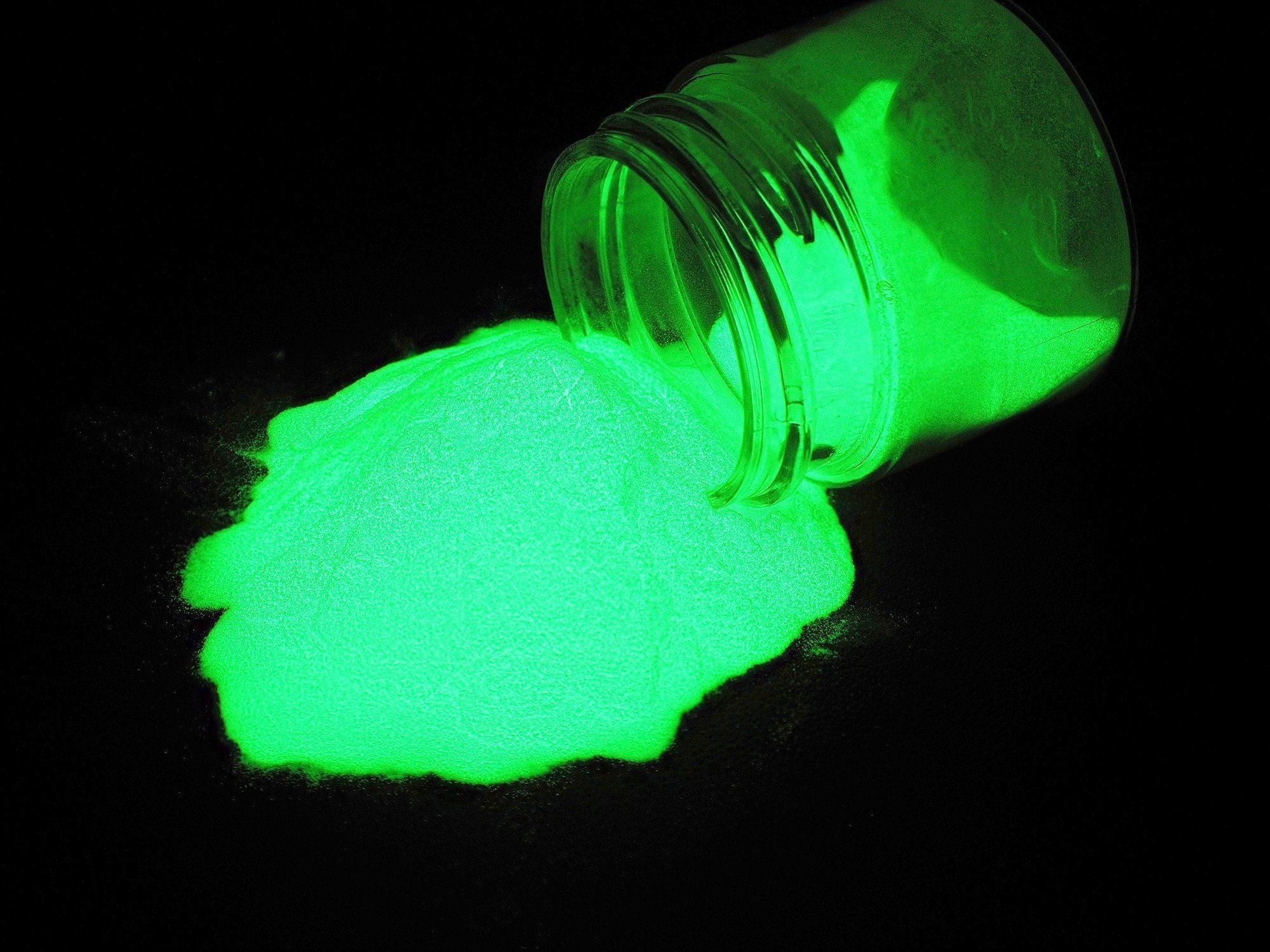Green Glow Powder (white daytime)